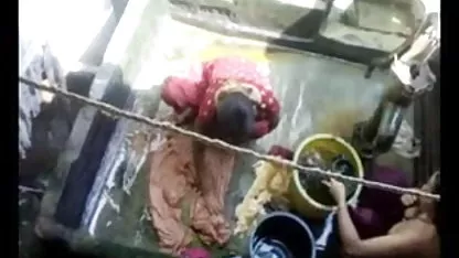 गेंदों में साफ करने के लिए भुगतान करने वाली हिंदी में फुल सेक्स मूवी गृहिणी