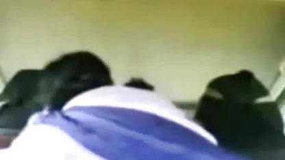 कोयल हिंदी सेक्सी फुल मूवी यह स्पष्ट रूप से नहीं देखती है, छोटा मुर्गा जो काला है ।।
