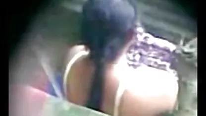 दादी उसे चोदने के लिए एक जवान आदमी हिंदी मूवी फुल सेक्स के लिए बेताब