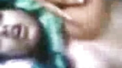 उसके परिपक्व पड़ोसी को आकर्षित करें और उसे खुली रसोई में कुतिया की तरह चोदें फुल सेक्सी वीडियो फिल्म