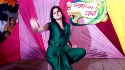 माँ को कभी-कभी मेरे लंड की जरूरत फुल सेक्स हिंदी फिल्म होती है