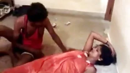 एक गर्म लैटिना की बालों वाली हिंदी में सेक्सी वीडियो फुल मूवी बिल्ली में अच्छा मुर्गा
