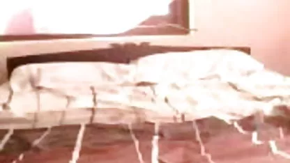 परिपक्व सेक्सी फुल मूवी वीडियो गृहिणी उसे पड़ोसी fucks