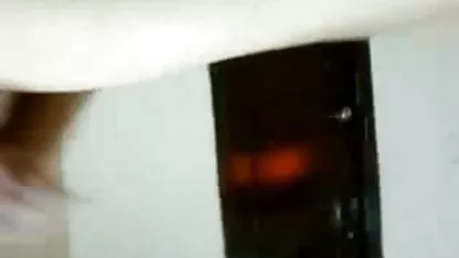 होटल के फुल सेक्स हिंदी मूवी कमरे का आनंद ले रहे हैं