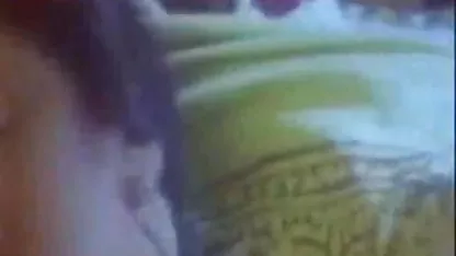 सोते समय अपनी बहन का यौन शोषण करता है हिंदी मूवी फुल सेक्स