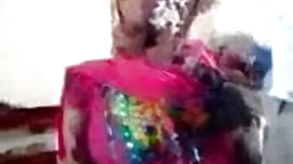 अपने भतीजे के साथ प्यार में 50 की महिला, वे केवल बकवास करने के लिए सेक्सी मूवी फुल हिंदी है