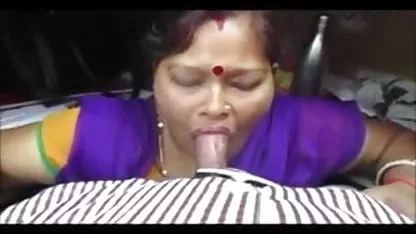 पेरू की छात्रा फुल मूवी सेक्सी पिक्चर ने अपने पड़ोसी की चुहिया को पकड़ा