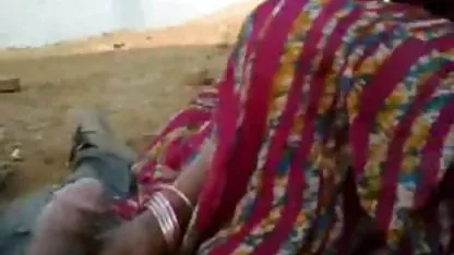 वेबकैम पर स्पेनिश फूहड़ पूछता है कि क्या आपने चलाया फुल मूवी सेक्सी हिंदी है