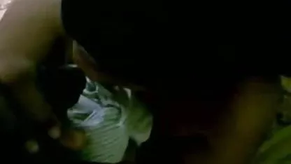 माँ उसकी हिंदी मूवी फुल सेक्स सहेली एक अच्छा तिनका बनाती है