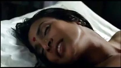 सींग का काला एक अनुभवी परिपक्व हिंदी में सेक्सी वीडियो फुल मूवी अनुरक्षण कहता है