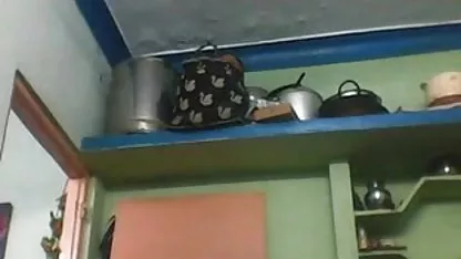 टेगन जेम्स को पार्क में अपने पैर खोलने में मज़ा आता है फुल सेक्सी मूवी वीडियो में