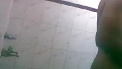 मेरे भाई की पत्नी, अधोवस्त्र और घर में सोफे पर कमबख्त हिंदी में फुल सेक्सी फिल्म