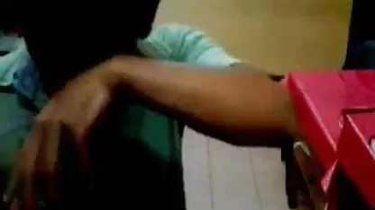महिलाओं के सेक्सी मूवी फुल सेक्सी मूवी लॉकर रूम में स्पाई कैमरा