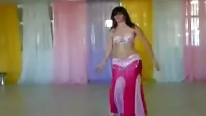 अर्जेंटीना की दो फुल सेक्स हिंदी फिल्म दोस्तों के बीच पकड़ा गया (त्रिगुट xxx)