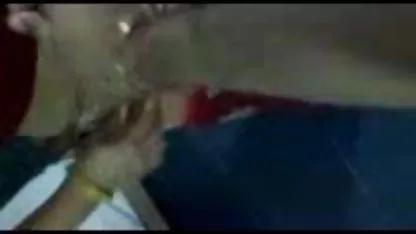 वह दर्द में रोती सेक्सी फिल्म फुल सेक्सी है क्योंकि वे पहली बार उसके गधे को तोड़ते हैं