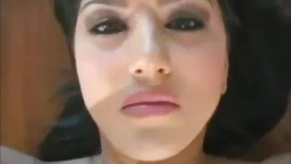 रेडहेड एक शरीर फुल मूवी सेक्सी हिंदी के साथ 10 हस्तमैथुन