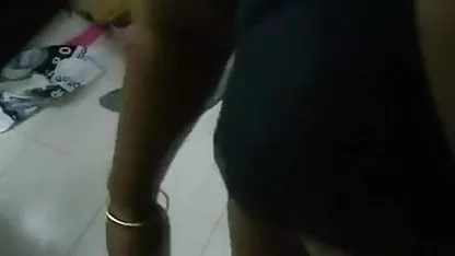 अपने भाई की पत्नी को हिंदी में फुल सेक्स मूवी चोदना, वह एक अतुलनीय वेश्या है
