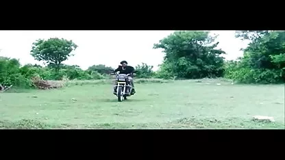 हैना मोंटादा कमलुडर की गली में उसे बहुत फुल सेक्सी मूवी वीडियो में खाती है