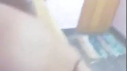वह कार्यालय में गड़बड़ करने के लिए हिंदी सेक्सी फिल्म फुल प्यार करता है, वह क्या एक बहिन है ..