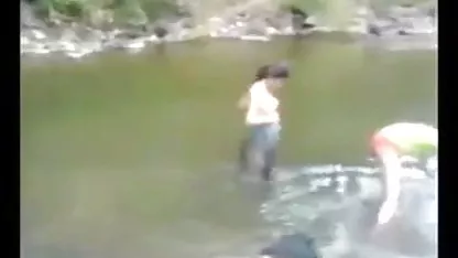 मेरे बॉस के साथ सेक्स, उसकी क्या गांड है और सेक्सी फुल फिल्म कैसे कुतिया उसे चूसती है !!