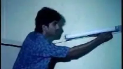 परिपक्व महिला अपने आदमी को सेक्सी वीडियो फुल फिल्म अपने भगशेफ दिखा रही है