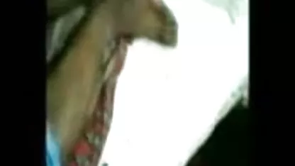 बहुत कामुक प्रेमिका एक नरम blowjob बनाती है और चेहरे पर हिंदी सेक्सी पिक्चर फुल मूवी वीडियो सह लेती है